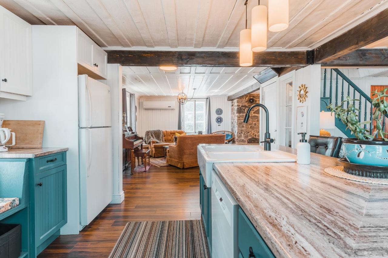 Auberge De L'Ouest Deschambault Экстерьер фото