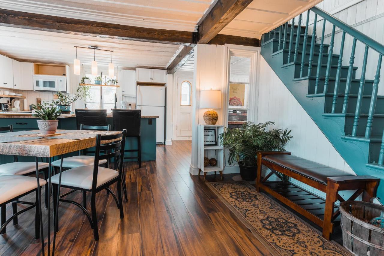 Auberge De L'Ouest Deschambault Экстерьер фото